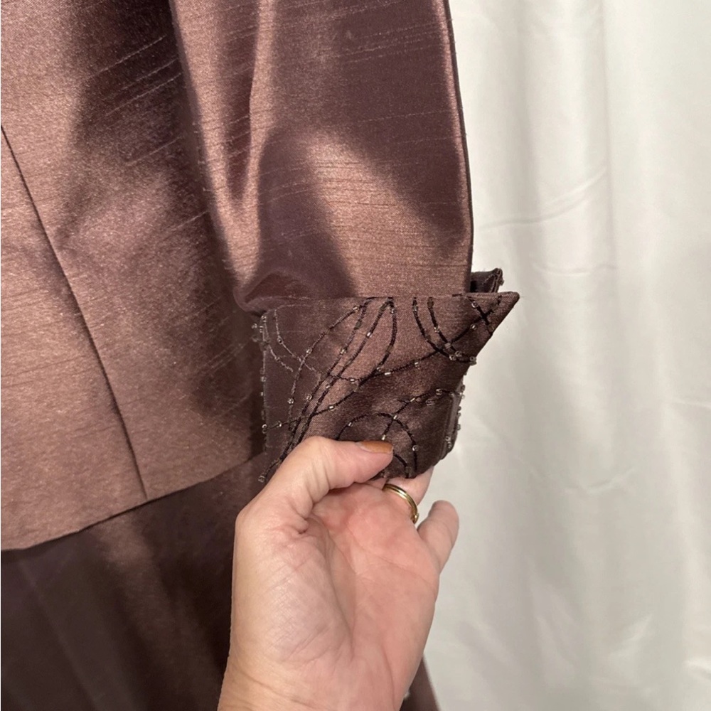 Jessica Howard 2 Piece Formal Suit Set Size 6 Brown Embroidered NWT - Picture 5 of 14